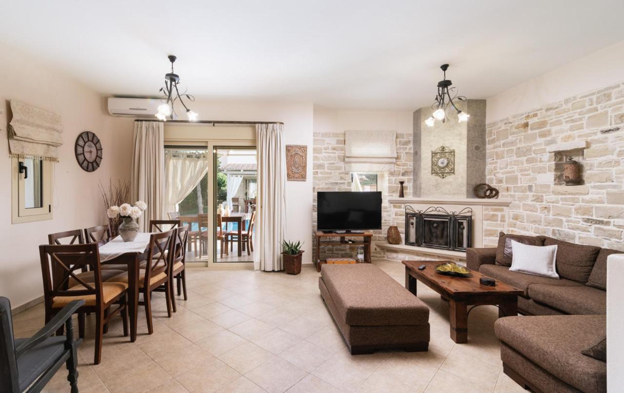 Villa Eleni Pitsidia Ngoại thất bức ảnh