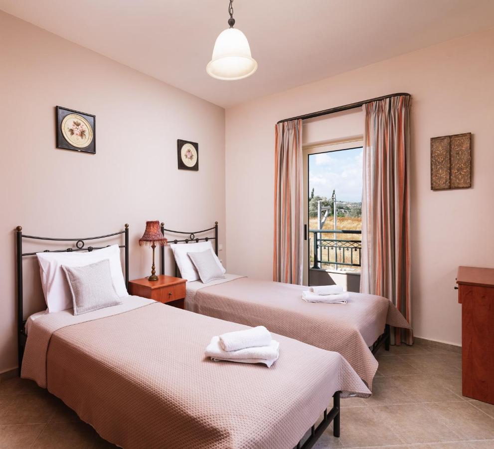 Villa Eleni Pitsidia Ngoại thất bức ảnh